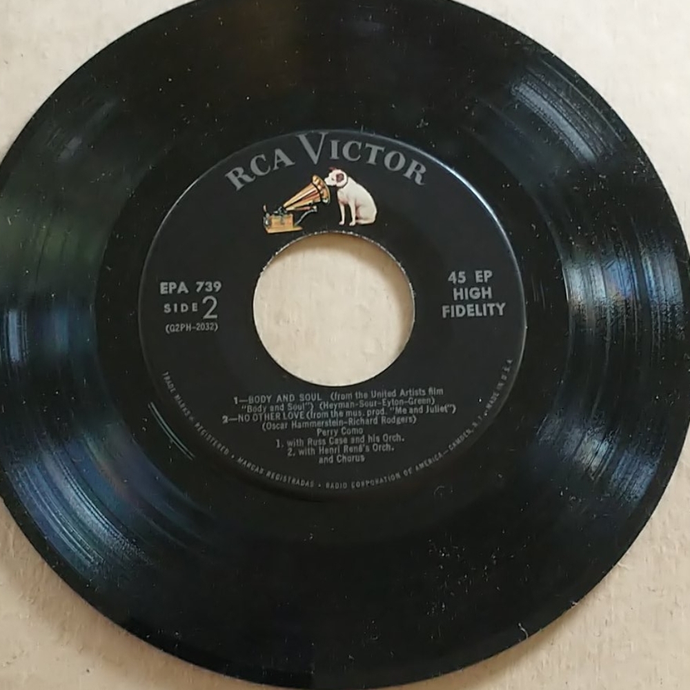 Vintage RCA Perry Como 45 RPM - Picture 5 of 6